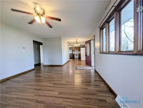 140 Lockhart Ave, Wayne, OH 43466 photo 11