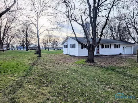 140 Lockhart Ave, Wayne, OH 43466 photo 2