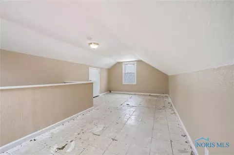 912 Mackow Dr, Toledo, OH 43607 photo 21