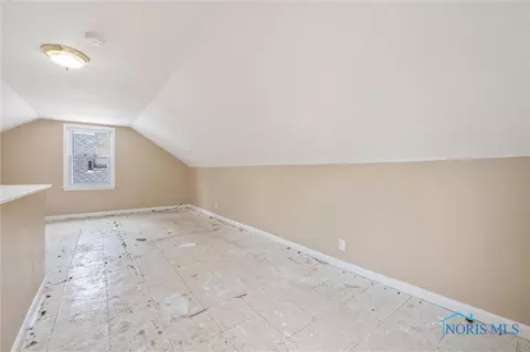 912 Mackow Dr, Toledo, OH 43607 photo 20