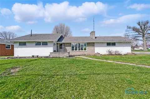 284 E Findlay St, Vaughnsville, OH 45893