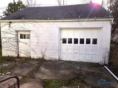 1816 Joffre Ave, Toledo, OH 43607 photo 3