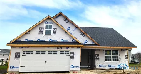 25292 E Sunset Maple Dr, Perrysburg, OH 43551