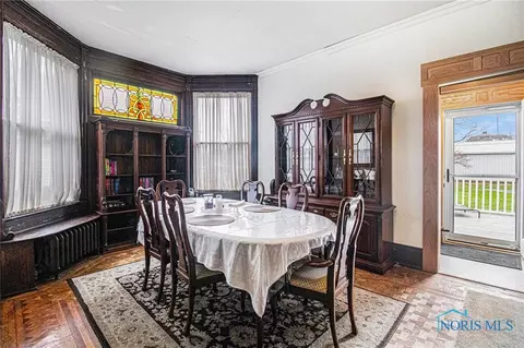 210 Elm St, Wauseon, OH 43567 photo 8