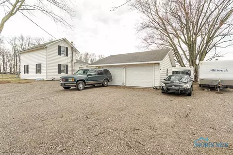 331 County Road 9b Rd, Napoleon, OH 43545