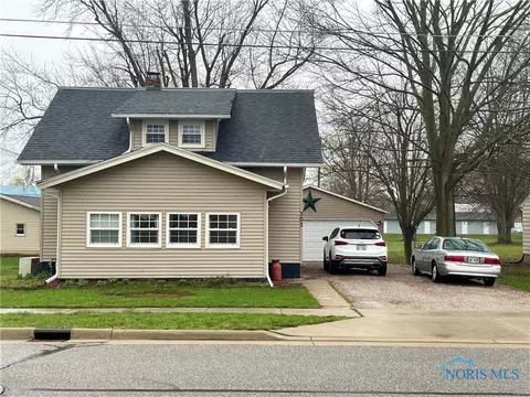 303 S 3rd St, Pioneer, OH 43554