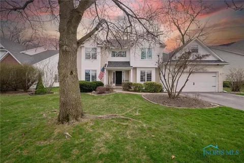 2328 Stonybrook Blvd, Sylvania, OH 43560