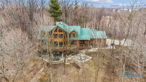 2252 County Road 220, Van Buren, OH 45889