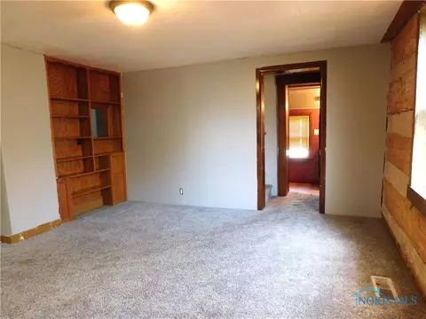 29 Walker St, Tiffin, OH 44883 photo 5