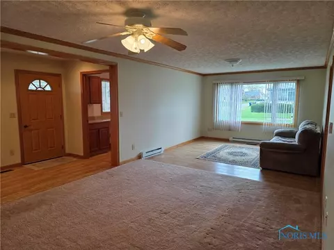 404 W Sugar St, Leipsic, OH 45856 photo 7