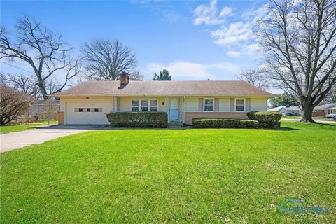 3939 W Laskey Rd, Toledo, OH 43623