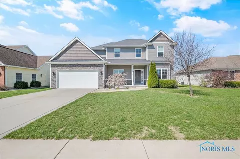 1718 Spring Forest Dr, Oregon, OH 43616