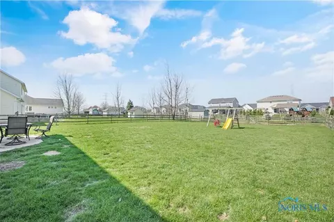 1718 Spring Forest Dr, Oregon, OH 43616 photo 44
