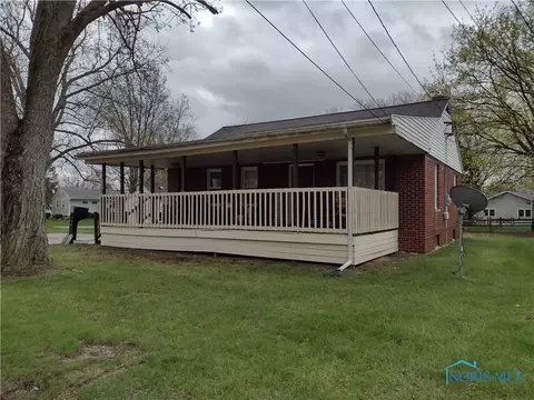 634 Cherry St, Wauseon, OH 43567