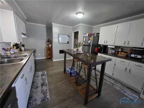 10 W Main St, West Leipsic, OH 45856 photo 6