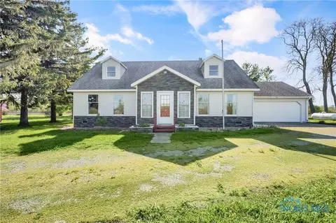 22450 Walnut St, Perrysburg, OH 43551