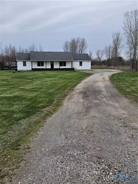 10308 Dowling Rd, Perrysburg, OH 43551