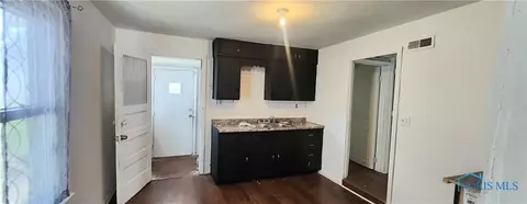 528 E Central Ave, Toledo, OH 43608 photo 6