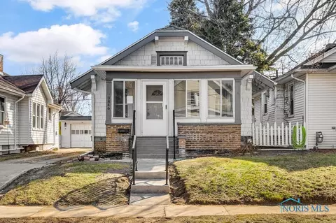 3846 Burton Ave, Toledo, OH 43612