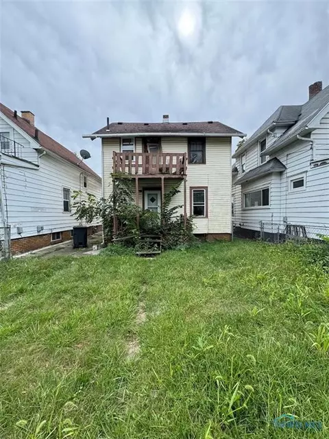1750 Tecumseh St, Toledo, OH 43607 photo 2
