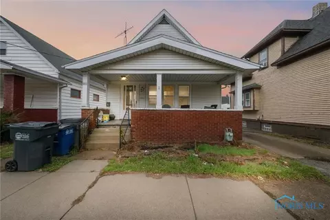 233 Bronson Ave, Toledo, OH 43608
