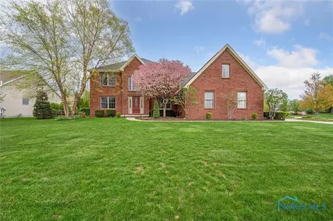 4708 Farm Creek Ln, Sylvania, OH 43560