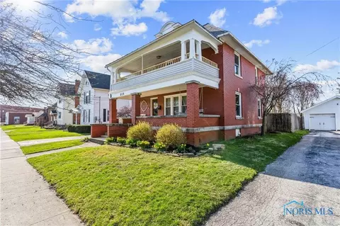 215 W Findlay St, Carey, OH 43316