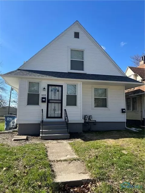 633 Fernwood Ave, Toledo, OH 43604