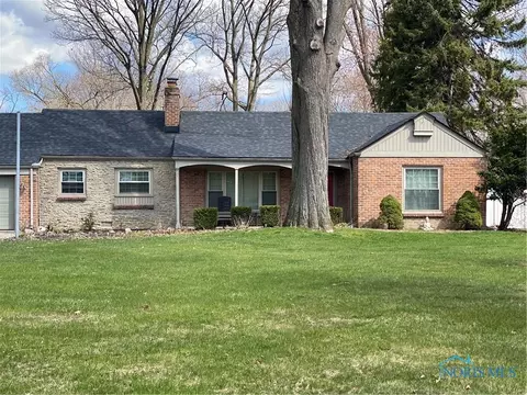 4144 W Laskey Rd, Toledo, OH 43623