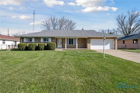 2931 Jasik Dr, Toledo, OH 43611