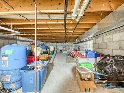7130 Cedar Point Rd, Oregon, OH 43616 photo 32