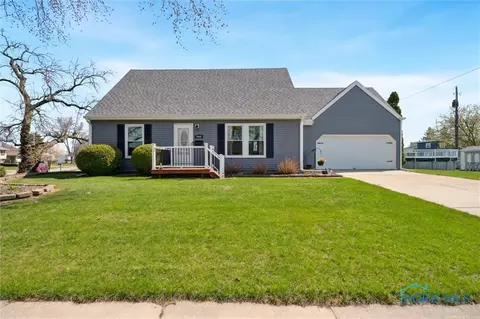 5808 President Dr, Toledo, OH 43611