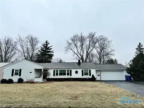 522 Sunny Dr, Bryan, OH 43506 photo 2