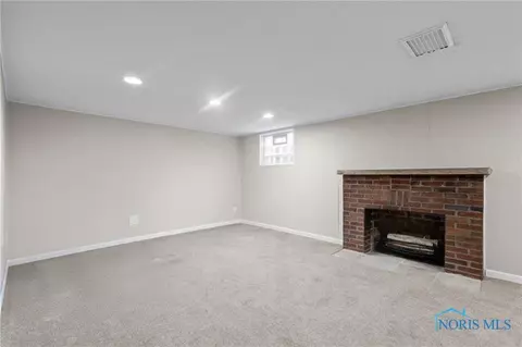 3909 Maxwell Rd, Toledo, OH 43613 photo 35