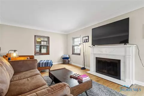 3909 Maxwell Rd, Toledo, OH 43613 photo 8