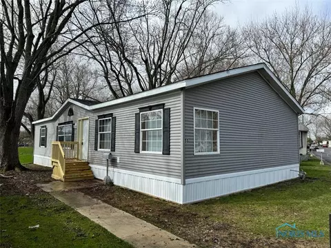 000 Meadowlark Ln, Napoleon, OH 43545
