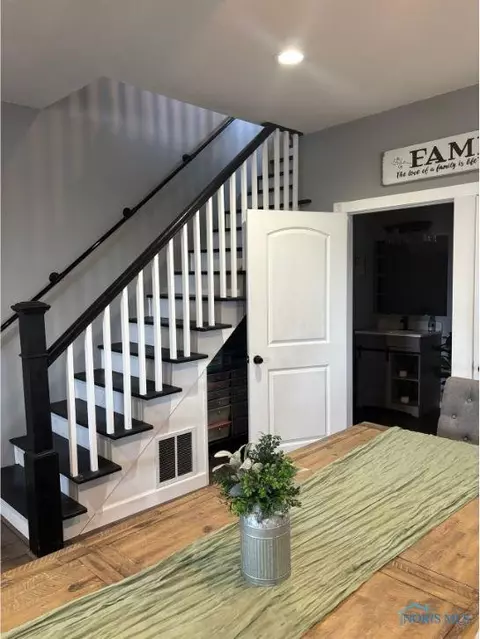 250 E Main St, Cairo, OH 45820 photo 14