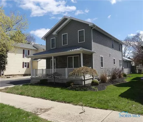 437 W Wyandot Ave, Upper Sandusky, OH 43351