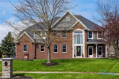 2033 Adams Ct, Perrysburg, OH 43551