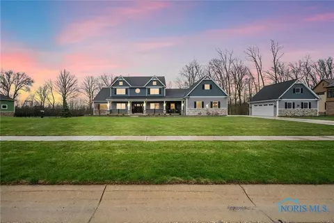 5839 Watermill Ct, Monclova, OH 43542
