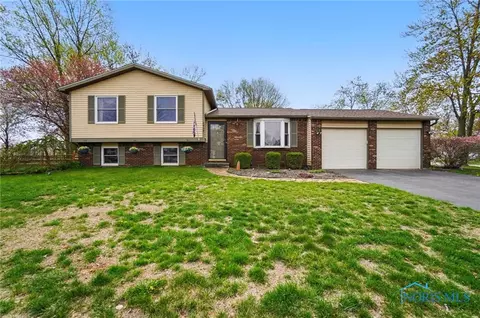 6909 Barleyton Cir, Sylvania, OH 43560