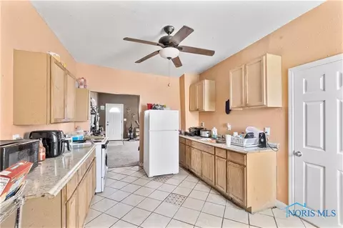1417 Buckingham St, Toledo, OH 43607 photo 4
