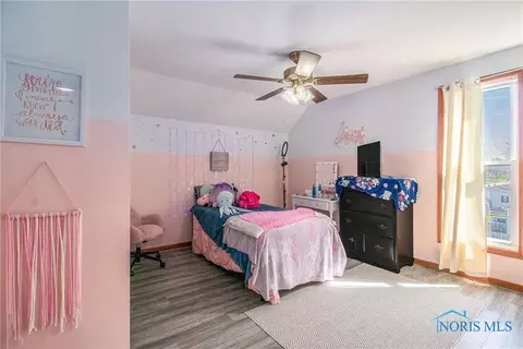 709 W Indiana St, Edon, OH 43518 photo 17