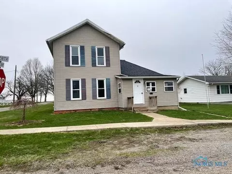 608 W North St, West Unity, OH 43570