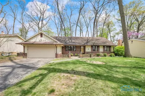 2456 Kimberly Dr, Toledo, OH 43615