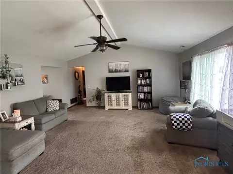 806 Springdale Dr, Paulding, OH 45879 photo 3