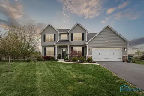 25434 Addington Ct, Perrysburg, OH 43551