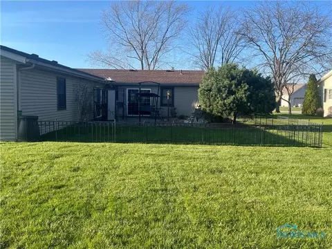 917 Wesley Ave, Bryan, OH 43506 photo 6