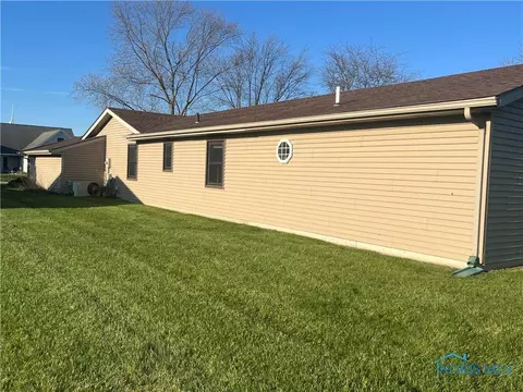 917 Wesley Ave, Bryan, OH 43506 photo 5