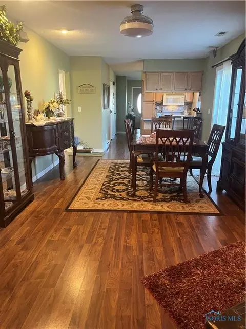 917 Wesley Ave, Bryan, OH 43506 photo 14
